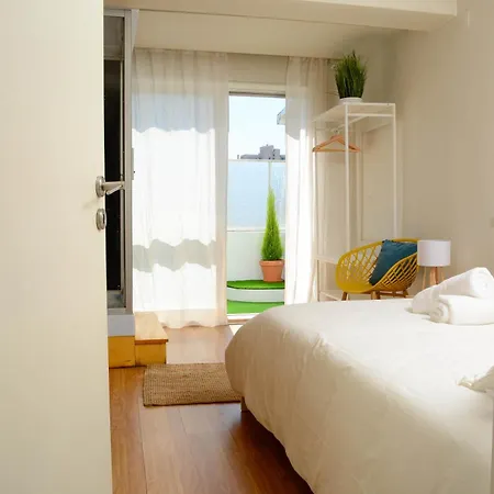 Travel & Live Alegria Apartments Porto Exterior photo