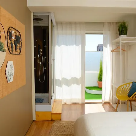 Travel & Live Alegria Apartments Porto Exterior photo
