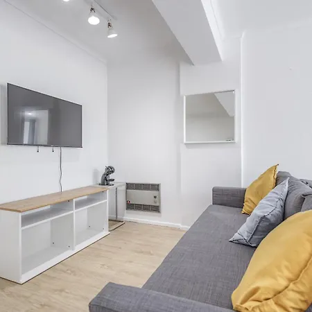 Travel & Live Alegria Apartments Porto Exterior photo